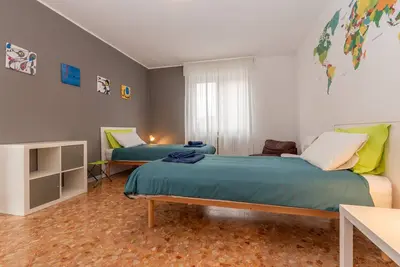 Image de Earth - Whole Apartment 5 Guests