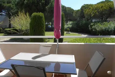 Image de Studio cabine avec terrasse, parking et jardin - 4 couchages - Le Grau-du-Roi