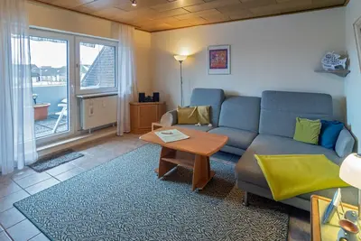 Image de Upper apartment Strandflieder with balcony directly on the canal