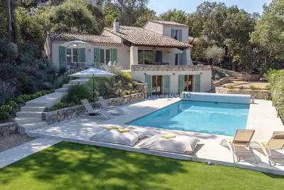 Image de Villa Sylva - superbe villa à 5 min à pieds de la plage