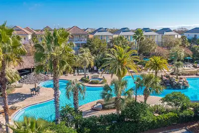 Lagoon Style Pool ~ Near Beach ~ Gated Community