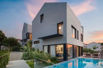 Image de Beach Villa With Modern Pool And Spacious Outdoor Area