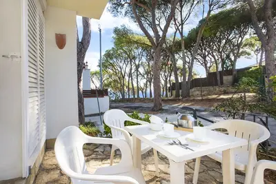 Image de 1anc 02 - Apartement basique situé à quelques minutes à pied de la plage de Llafranc