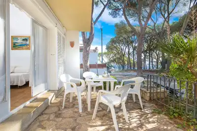 Image de 1anc 04 - Apartement basique situé à quelques minutes à pied de la plage de Llafranc