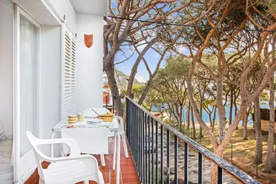 Image de 1anc 10 - Apartement basique situé à quelques minutes à pied de la plage de Llafranc