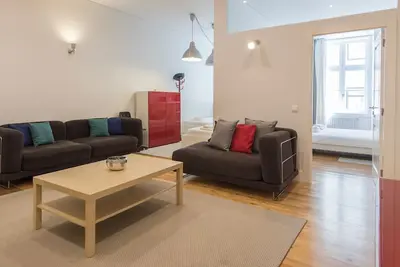 Image de Downtown Cosy Wonder by LovelyStay