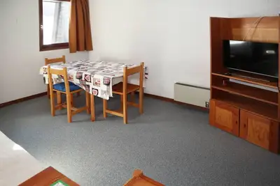 Image de À 100m des pistes de ski, 2ème étage, vue montagne, balcon, télévision, 24m², Les Orres