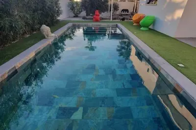 Grau d'Agde, la Villa Nomade avec piscine : havre de paix à 400m de la plage.