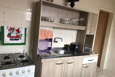 Image de Spacious and cozy top floor house in a great location.