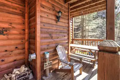 Image de Cozy Cabin| Minutes from Pg and Gb