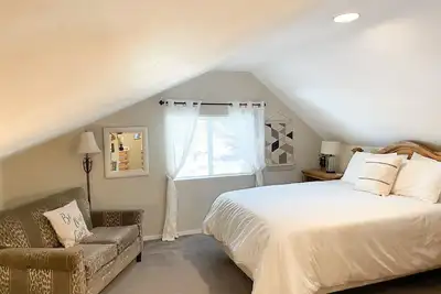 Image de South Lake Suite | Private Entrance, Rooms & Bath - Kid Friendly