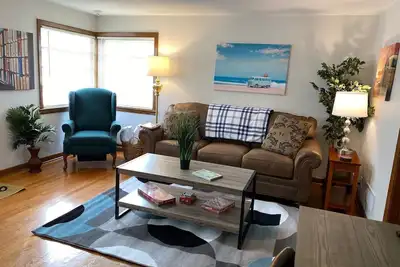 Image de New! Happy Days! Pro Cleaned, Self Check In - Sleeps 4