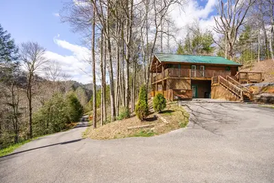 Image de Sevierville cabin | Dollywood, lsland, Anakeesta (7mi each)