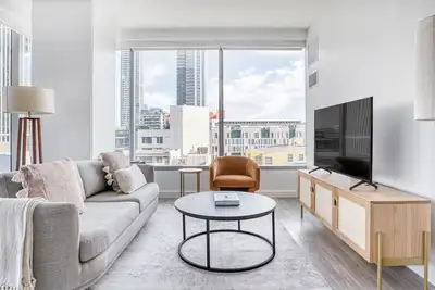 Image de Sunny Rincon Hill 2br w/ Gym & Roof Terrace near tech HQs, by Blueground