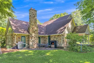 Image de Golf Front Home with Course View, WiFi, Patio & Grill