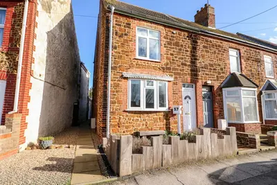 57 Southend Road, family friendly, with a garden in Hunstanton