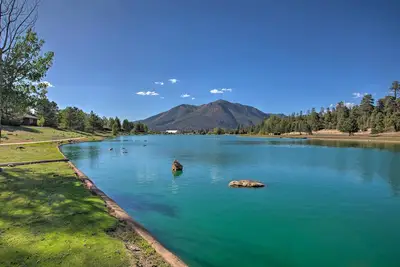 Image de Flagstaff Condo < 1 Mi to Golfing & Hiking!