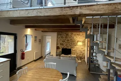 Image de Longère en pierre pour 4 personnes avec piscine chauffée