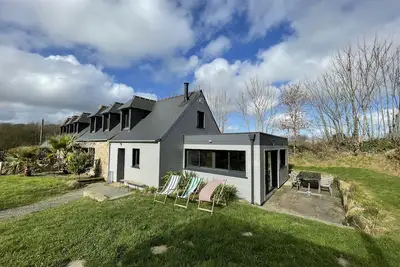 Image de Longère en pierre pour 10 personnes avec piscine chauffée