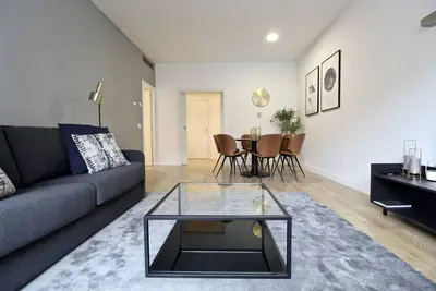 Image de Appartement de 3 chambres et 2 salles de bains avec piscine à Atocha