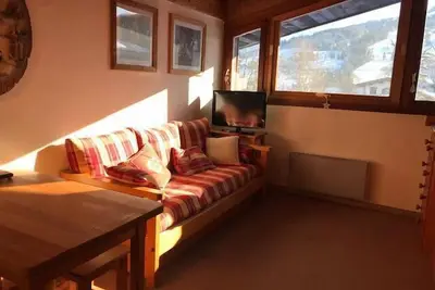Image de 2ème étage, vue montagne, 21m², Combloux