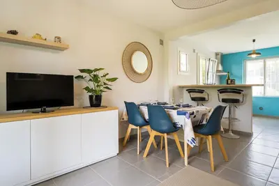 Image de Gîte d'Arz, appartement en rez-de-jardin au centre de Carnac, avec wifi