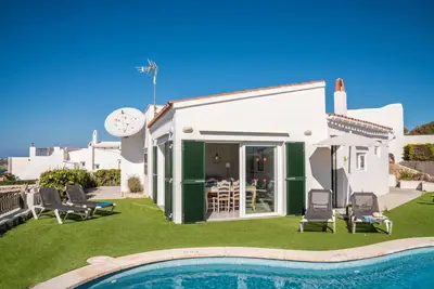 Image de Villa Binixiqui · Cosy 3 bedroom villa close to the sea. Full Ac. WiFi