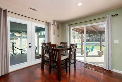 Image de 3br Home | Fenced Yard w/ Bbq & Firepit, Pets Ok!