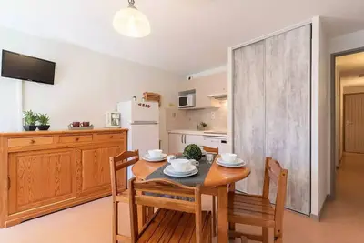 Image de Appartement  6 personnes au calme proche centre Saint Lary village