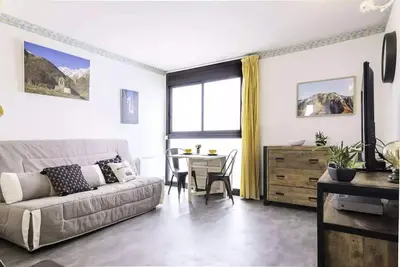 Image de Superbe Studio Pieds de pistes de ski