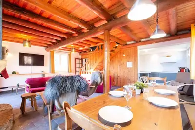 Image de Chalet typique et rénové au village de Soulan