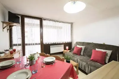 Image de Studio proche centre et téléphérique Wifi gratuit