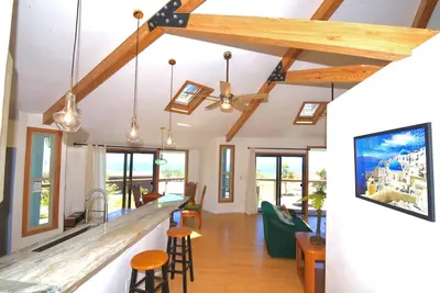 Image de All in Japanese 🇯🇵 Located on the dry side of Waimea, the sunset and the wonderful sea view