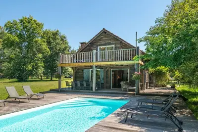 Image de Magnifique maison de vacances privée avec Wifi, piscine privée, terrasse, animaux admis, parking