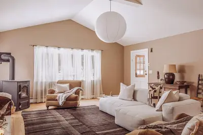 Image de Stylish home w\/ Sunroom on 15 Magical Acres w\/ Stream near Delaware River