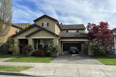 Image de Beautiful 4 bedroom home w/ luxurious furnishings