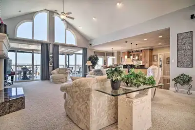 Image de Spacious Baneberry Home w/ Lake Douglas Views!