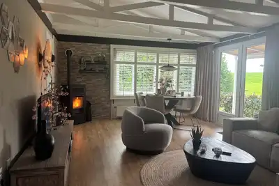 Image de Attractive Beach Bungalow 34 on the IJsselmeer