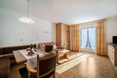 Image de Appartement \"Résidence Pichler 2\" avec vue sur les montagnes, balcon et Wi-Fi