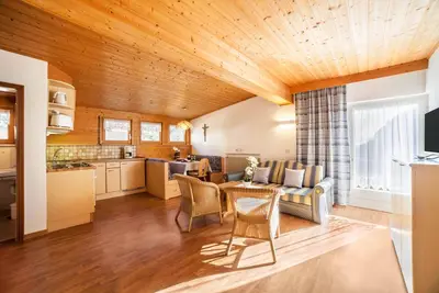 Image de Appartement \"Résidence Pichler 4\" avec vue sur les montagnes, balcon et Wi-Fi