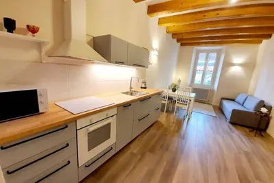 Image de Matilde Apartment lake a step away from the lake
