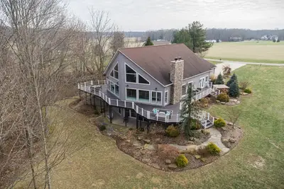 Image de A Luxury Family Mill Creek Lake Retreat