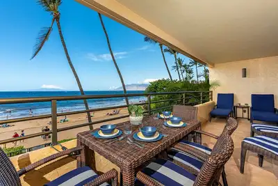 Image de Polo Beach Club 205! Direct Ocean Front and Sunset Views!