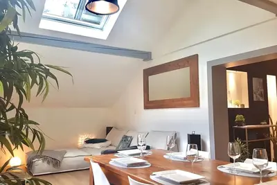 Image de Nature, charm, comfort. . . and Netflix! :-)