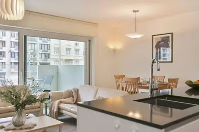 Image de Huswell - Seaside family apartment with parking