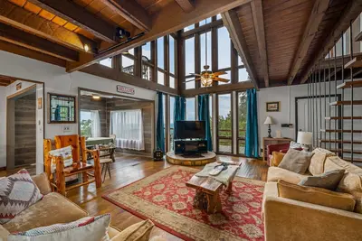 Image de Mountain Retreat! Ruby's Roost Home & Loft