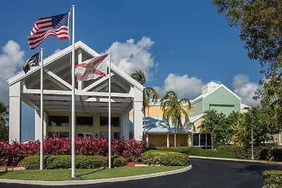 Image de Relaxing getaway with So much to do! Right on the ocean. You Need to get away.