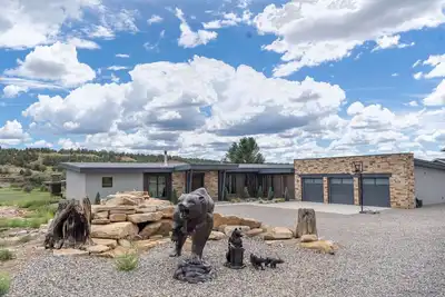 Image de Luxury Home With River Access, A/C, Hot Tub, Outdoor Kitchen, Pet Friendly!