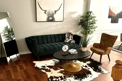 Image de Lux home! ! ! ! Access to the airport, Shopping and entertainment