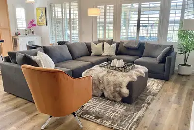 Image de Desert Oasis Walking Distance to Coachella Festival Newly Renovated